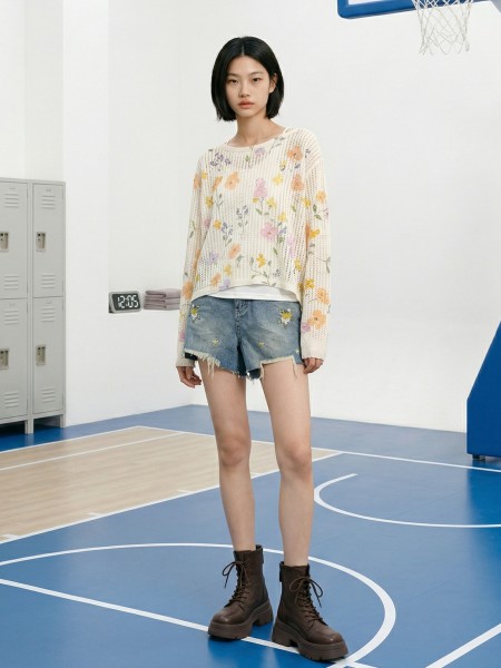 NRC Yellow Flower Embroidery Cut Edge Short