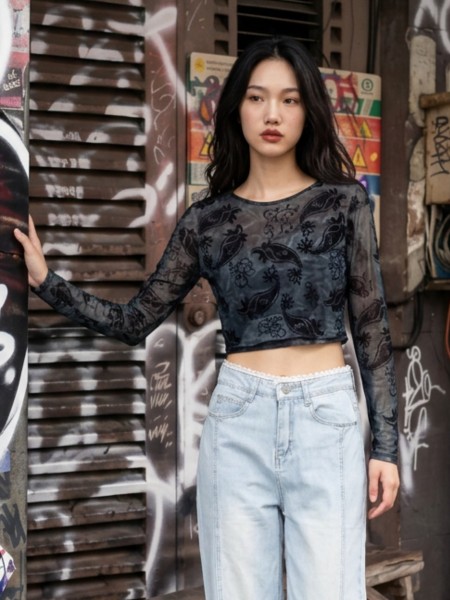 JR CORE NRC Tribal Pattern Crop Tee