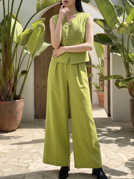 2pcs Set Green Fan Embroidery Top And Long Pants