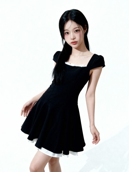 ELITE Maria Pleats Collar Outline Mini Dress