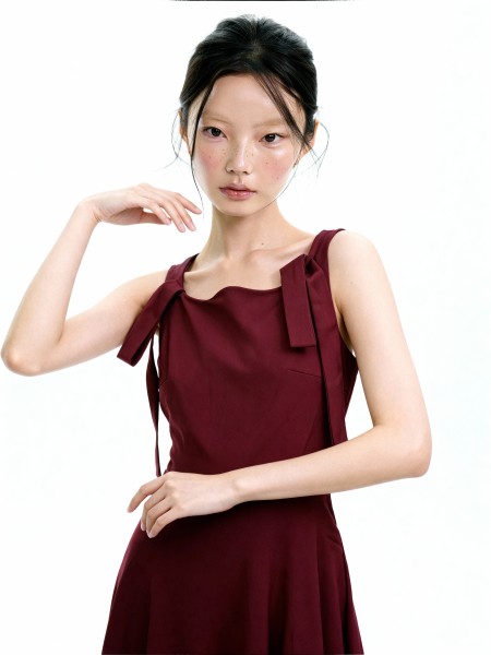 Zohara Wave Neckline Dress