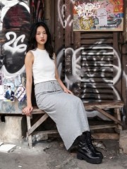 NRC Wide Elastic Folded Waist Midi Skirt