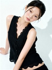 Holly Embroidery Button Top