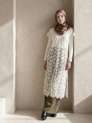 EID ELITE Daisy Flower Embroidery Outer w/ FlowerButton