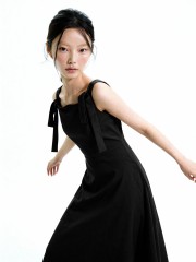 Zohara Wave Neckline Dress