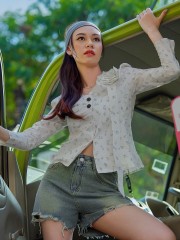 SEA 3D Flower Sewn Shirt