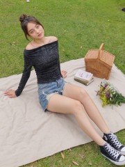JR PG Bottom Ripped Dark Denim Short