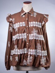 WW Embroidery Tiered Shirt