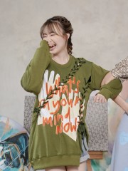Er Whats on your Mind Sweater